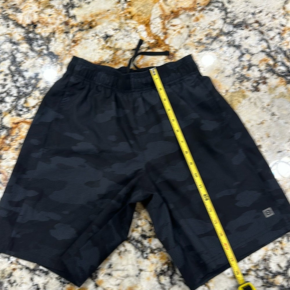 ✅LAYER 8 mens shorts. Size SMALL. Black with/ dark Cammo pattern. Pockets